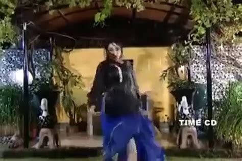 new sexy mujra|RAIN MUJRA 